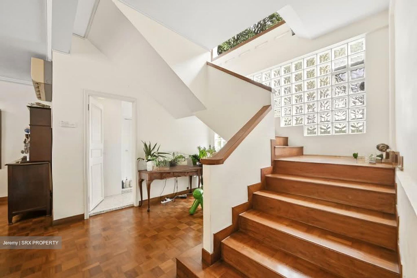 Bin Tong Park (D10), Detached #579718901